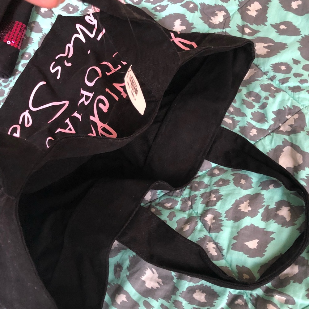Vs tote - Picture 2 of 2